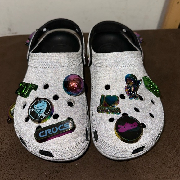 CROC DAY X CROCS CLASSIC CLOG 20th ANNIVERSARY REFLECTIVE CROC SPECIAL / LIMITED - Picture 9 of 11